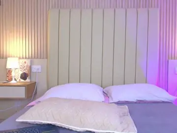 Kayla-jhoness  live sex cam