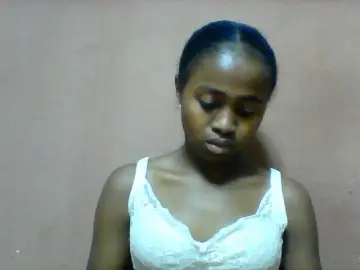Clarah1  live sex cam