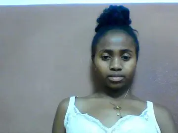 Clarah1  live sex cam