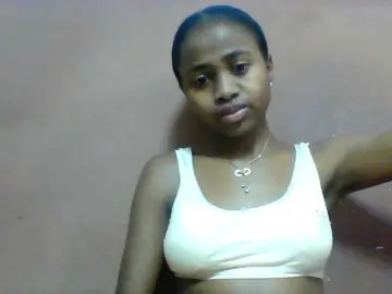 Clarah1  live sex cam