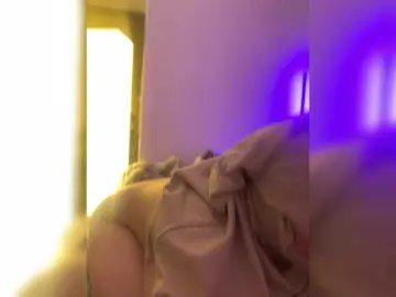 FapFapFap123  live sex cam