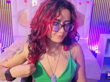 Kristen-tay  live sex cam