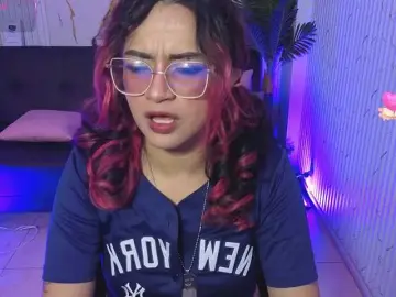 Kristen-tay  live sex cam