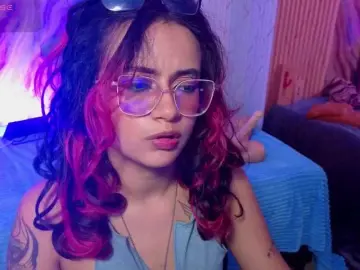 Kristen-tay  live sex cam