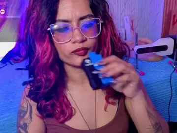 Kristen-tay  live sex cam