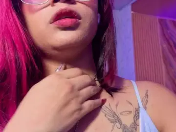 Kristen-tay  live sex cam