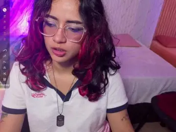 Kristen-tay  live sex cam