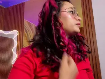 Kristen-tay  live sex cam