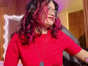Kristen-tay  live sex cam
