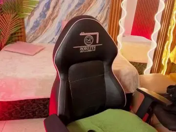 Kristen-tay  live sex cam