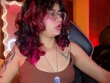 Kristen-tay  live sex cam