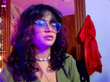 Kristen-tay  live sex cam
