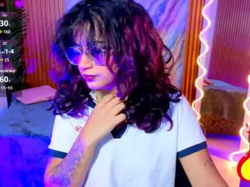 Kristen-tay  live sex cam