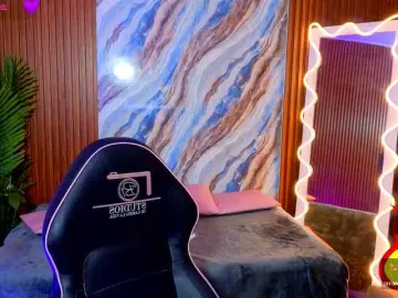 Kristen-tay  live sex cam