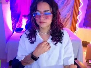 Kristen-tay  live sex cam