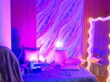 Kristen-tay  live sex cam