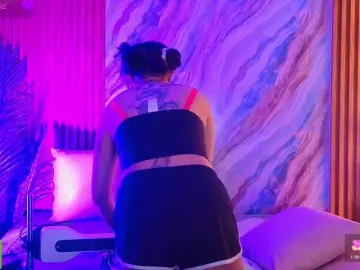 Kristen-tay  live sex cam