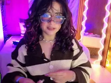 Kristen-tay  live sex cam