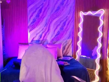 Kristen-tay  live sex cam