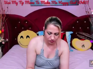Sensualass77  live sex cam