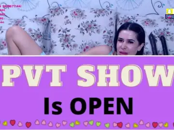 SpicyBrunnete  live sex cam