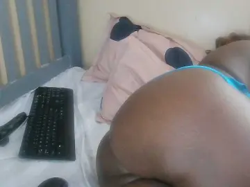 Strangerdanger2  live sex cam