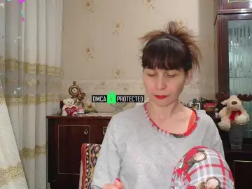 Caroliiine  live sex cam