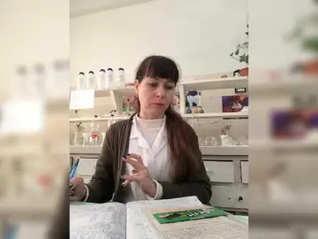 Caroliiine  live sex cam