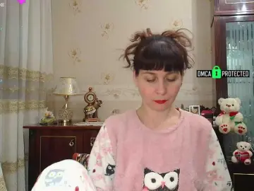 Caroliiine  live sex cam