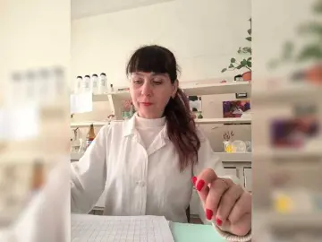 Caroliiine  live sex cam