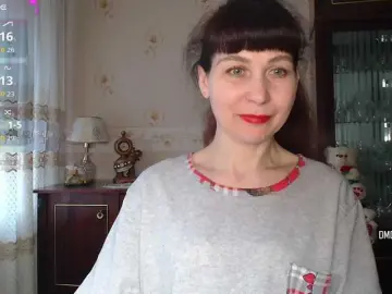 Caroliiine  live sex cam