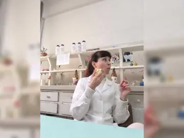 Caroliiine  live sex cam