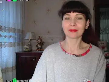 Caroliiine  live sex cam