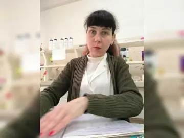 Caroliiine  live sex cam