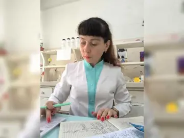 Caroliiine  live sex cam