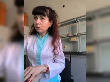 Caroliiine  live sex cam