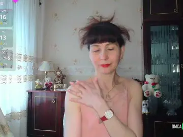 Caroliiine  live sex cam