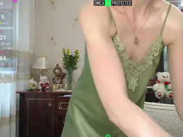 Caroliiine  live sex cam