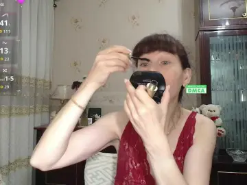 Caroliiine  live sex cam