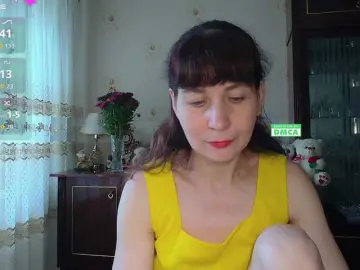 Caroliiine  live sex cam