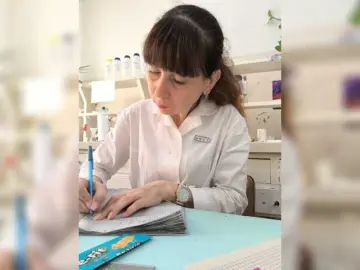 Caroliiine  live sex cam