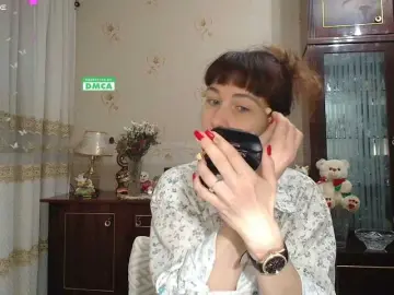Caroliiine  live sex cam