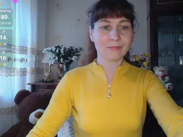 Caroliiine  live sex cam