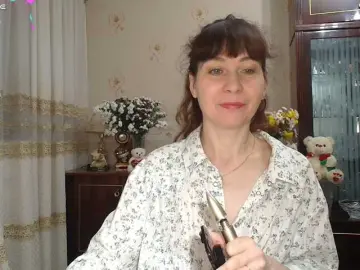 Caroliiine  live sex cam