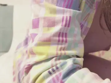 AndreElis  live sex cam