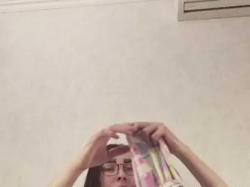 AndreElis  live sex cam