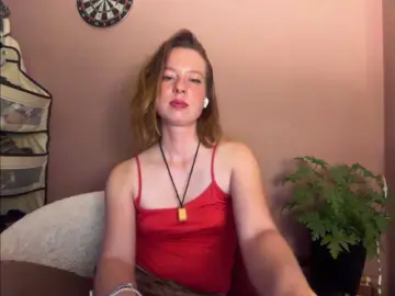 BettyLovely  live sex cam