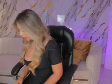 ChloePreston  live sex cam