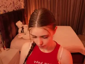 ChloeSpark  live sex cam