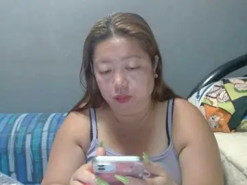 Isabella16  live sex cam